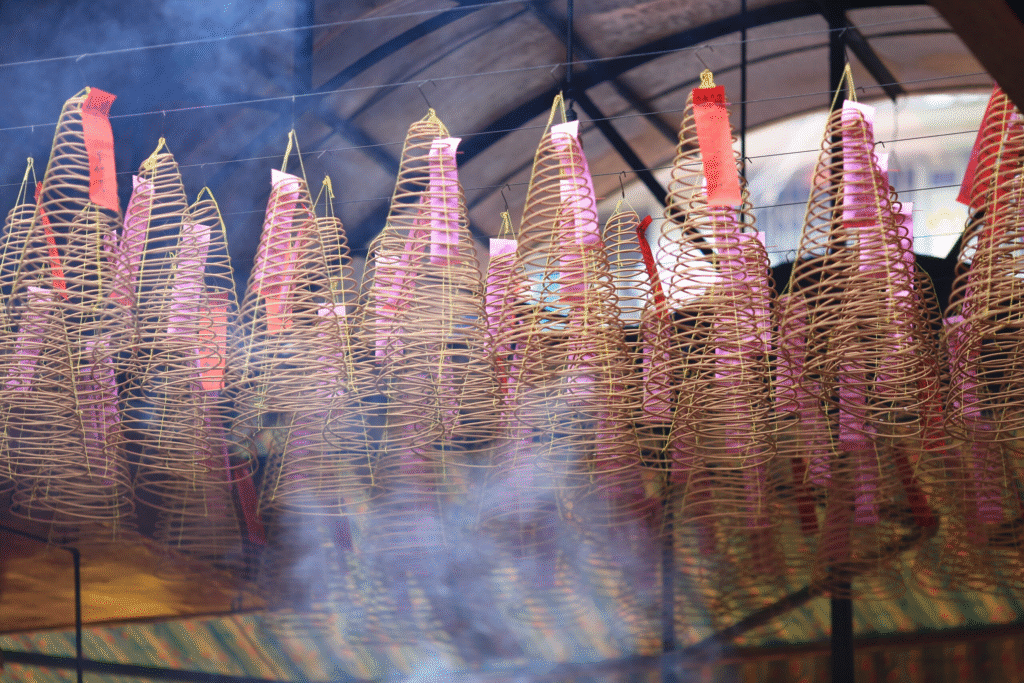 Quan Am Pagoda - Ancient Chinese temple in the heart of Saigon
